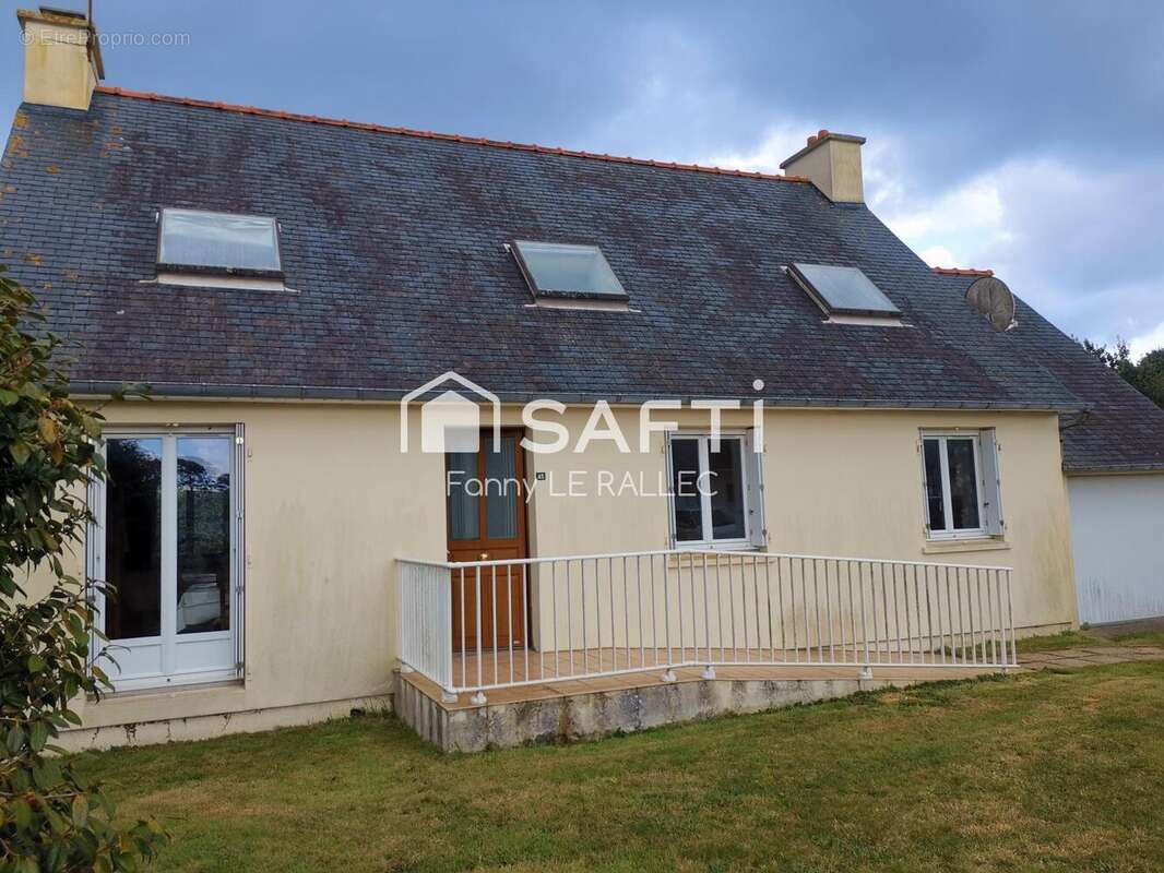Photo 2 - Maison à PLOUGRESCANT