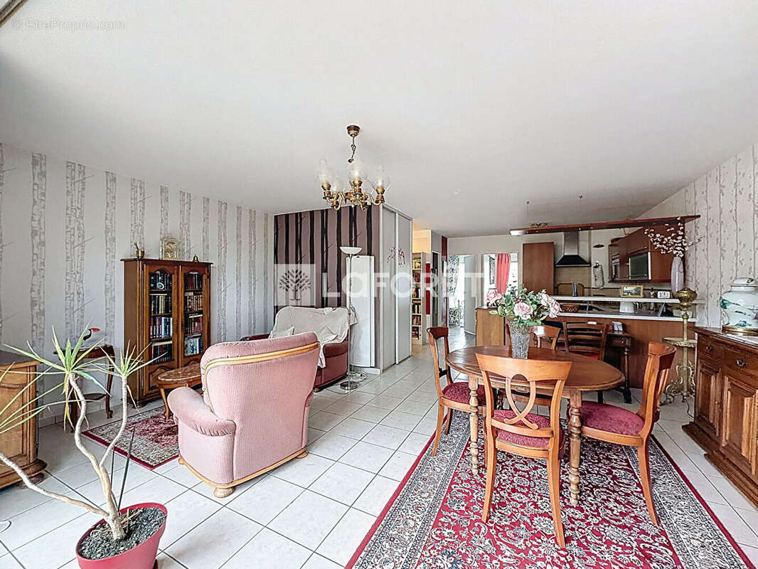 Appartement à OUISTREHAM