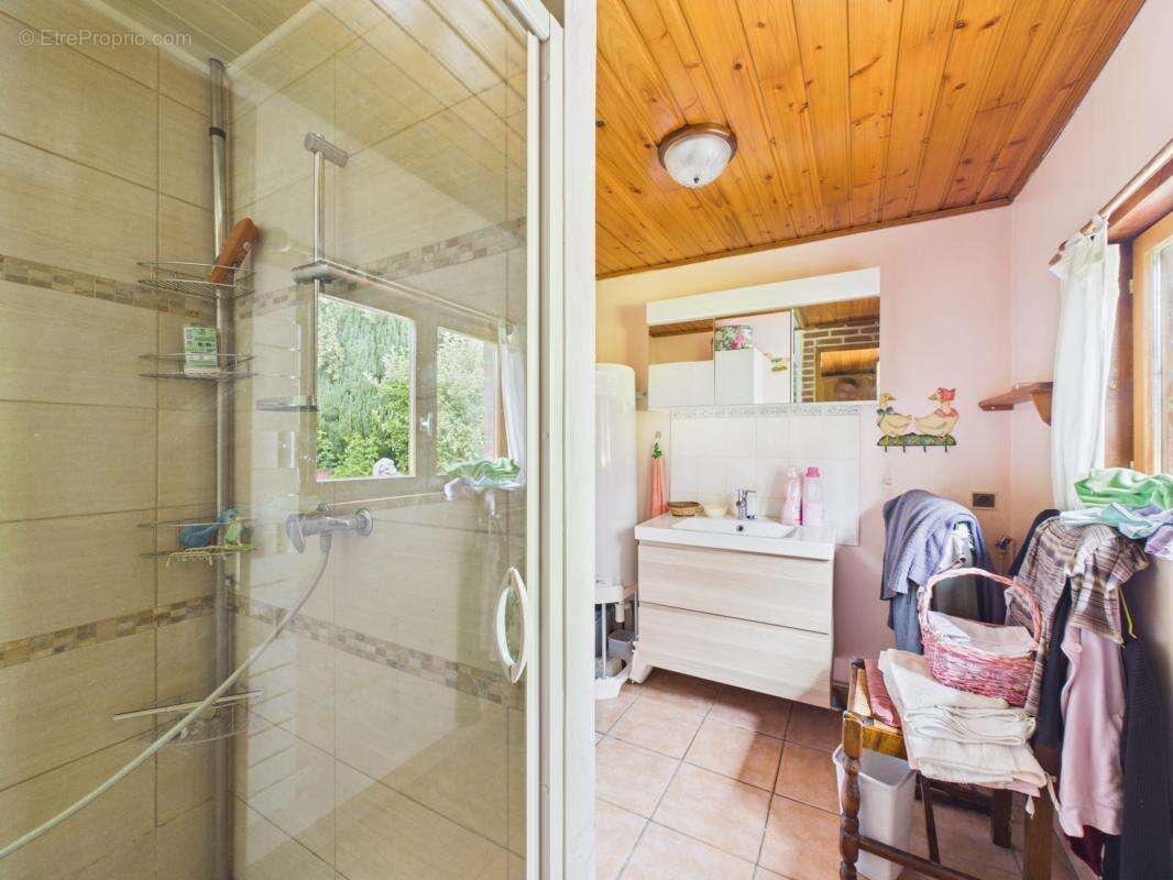 Maison 66 m² à Eth  - photo 13
