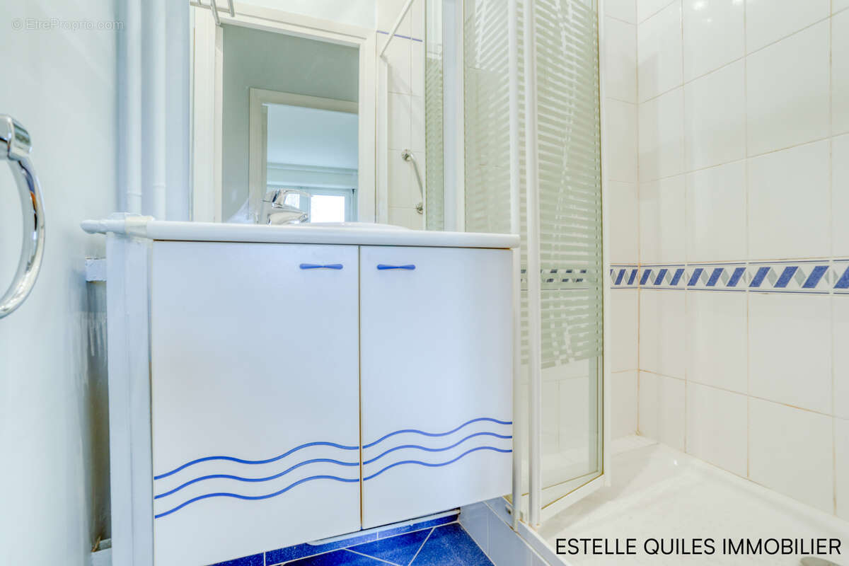 Appartement à VERSAILLES