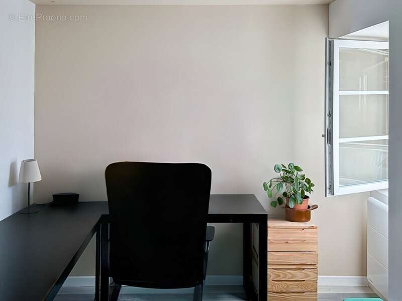 Dpt Gers (32), à vendre LANNEPAX maison P5 de 168 m² - Terrain de 656,00 m² - Plain pied - photo 13