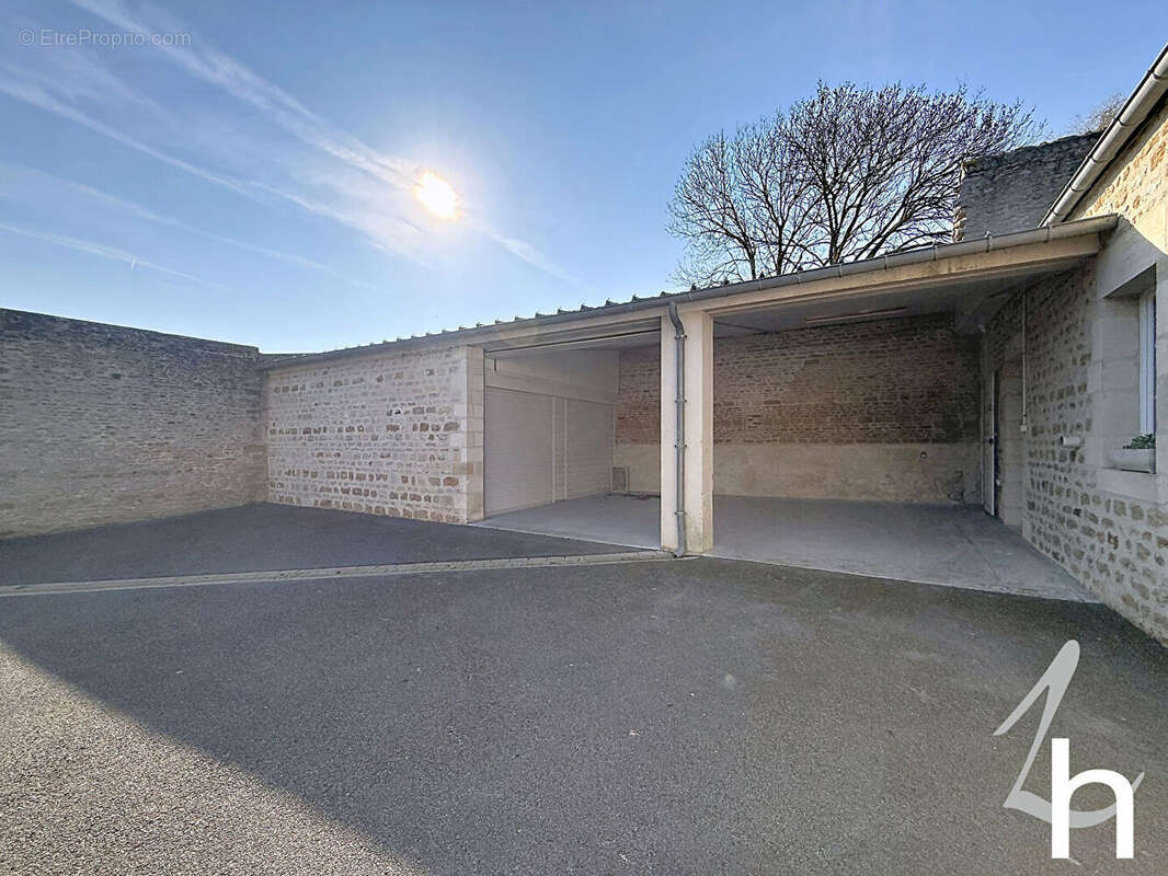 Maison à DOUVRES-LA-DELIVRANDE