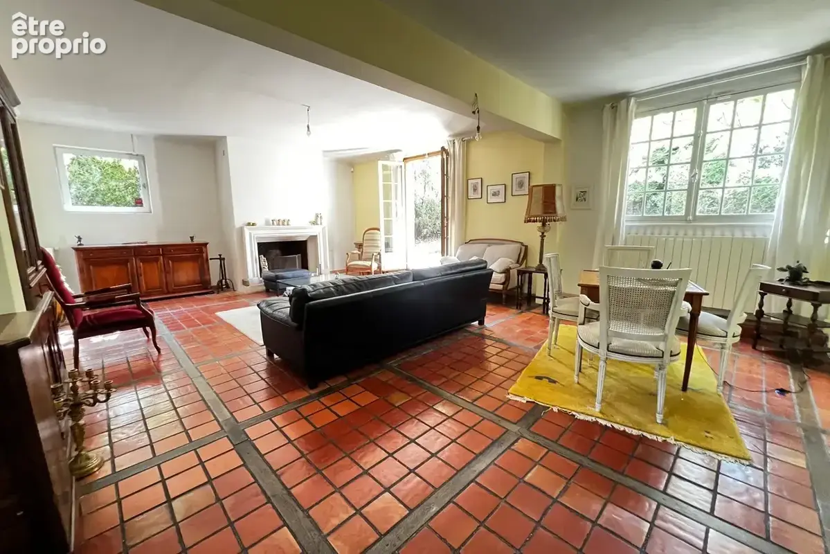Maison 7 pièces 211 m² à vendre à Gagny (93220) - photo 4