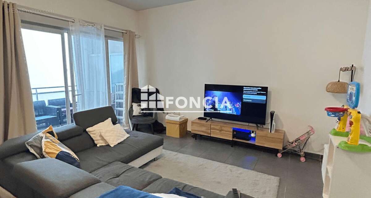 Appartement à MARSEILLE-2E