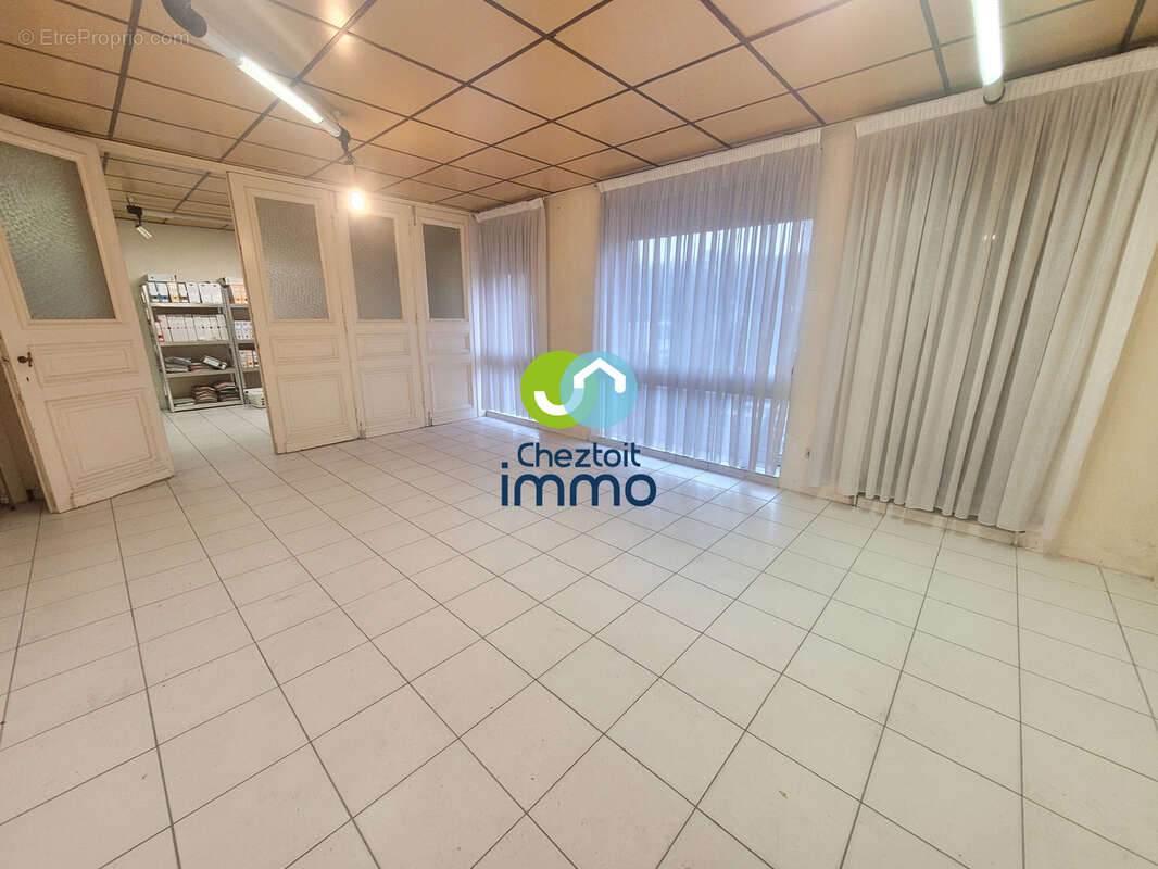 Ensemble immobilier - photo 9