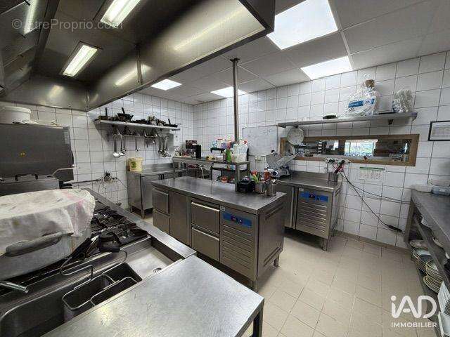 Photo 2 - Commerce à GUJAN-MESTRAS