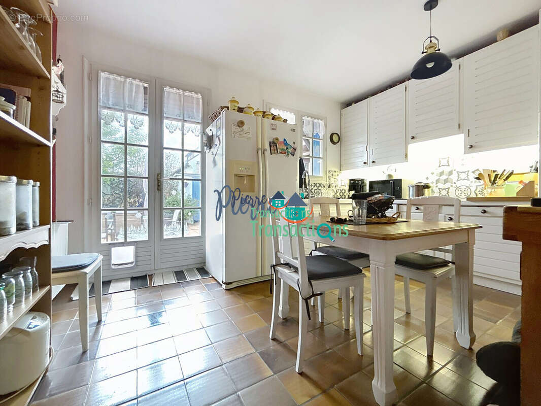 Maison à LILLEBONNE