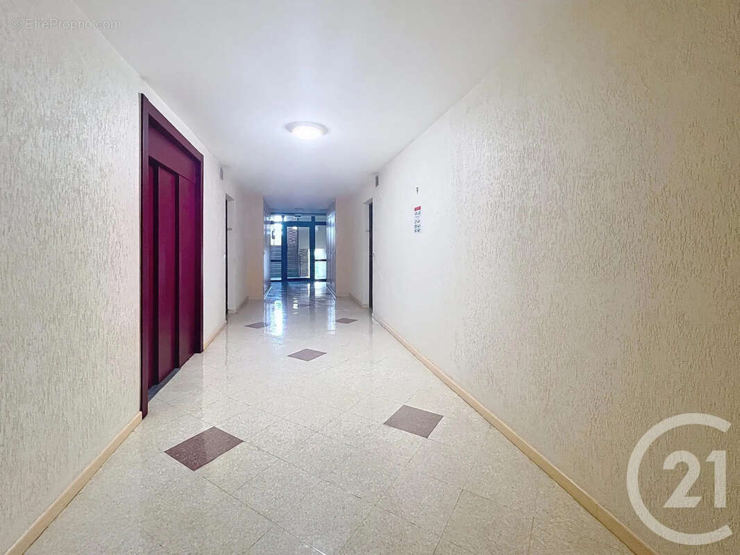 Appartement à TINQUEUX