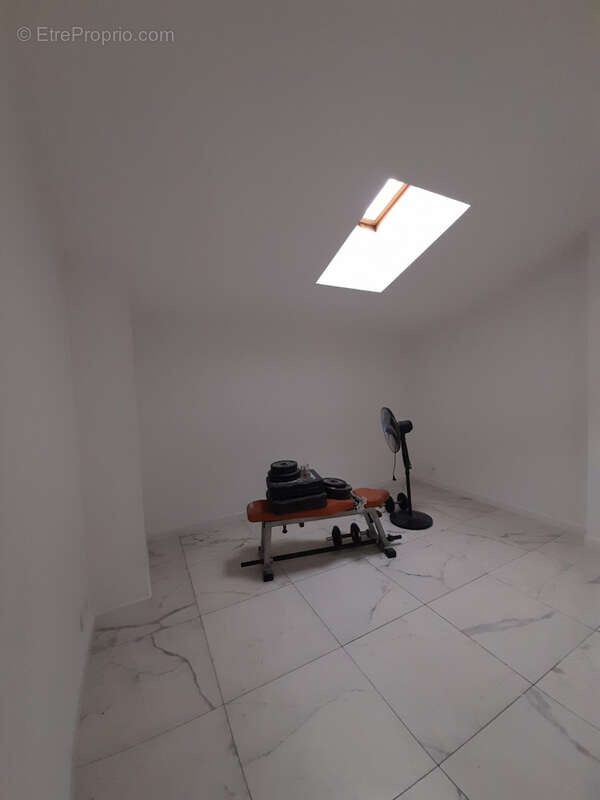 Maison à L'ILE-D'ELLE