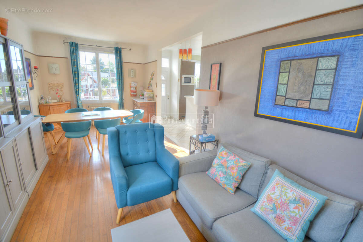 Maison à SAVIGNY-SUR-ORGE