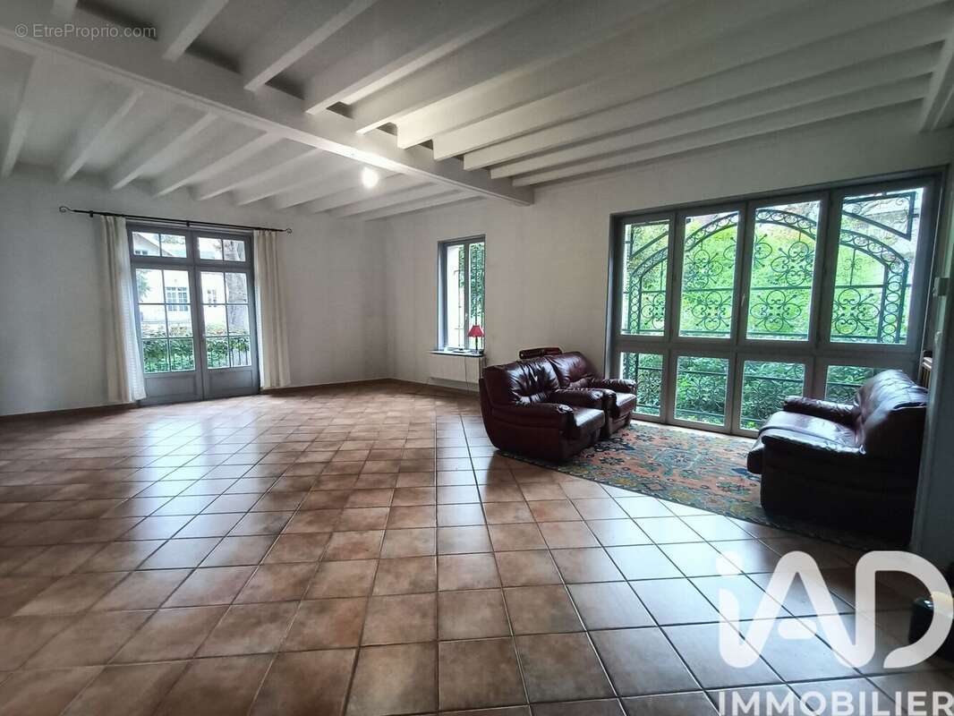 Photo 2 - Maison à VICHY
