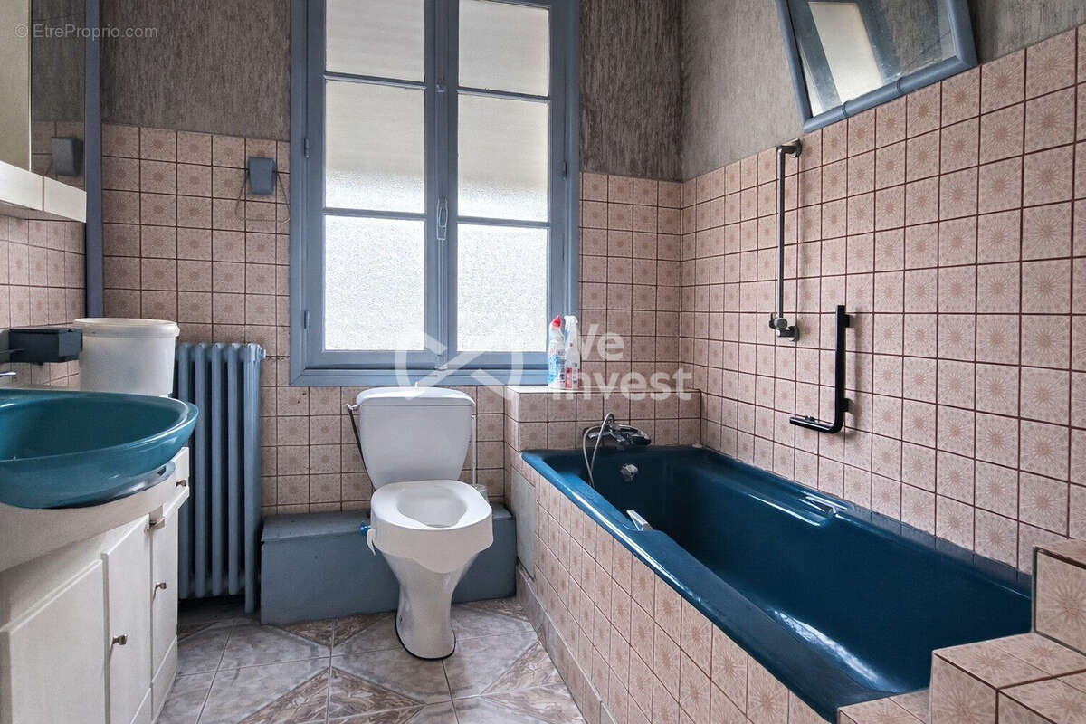 Maison 161 m² à Trun  - photo 9