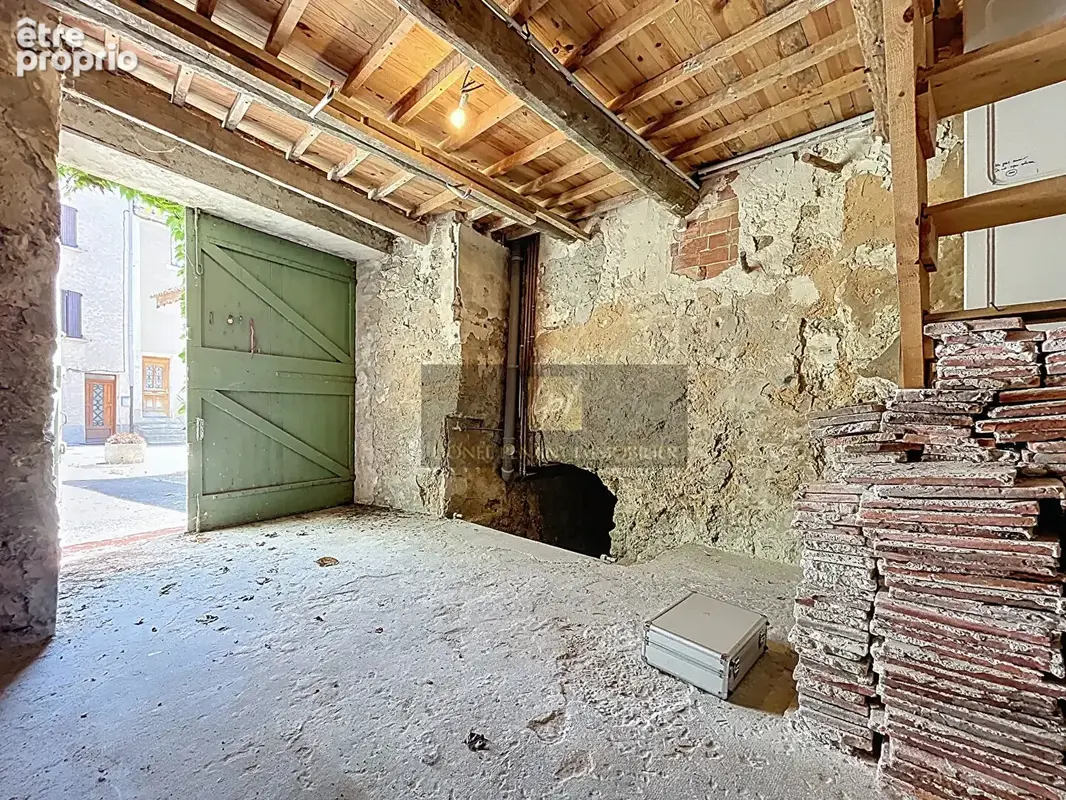 Malemort maison de village t7 200m² avec garage et terrasse panoramique - photo 10