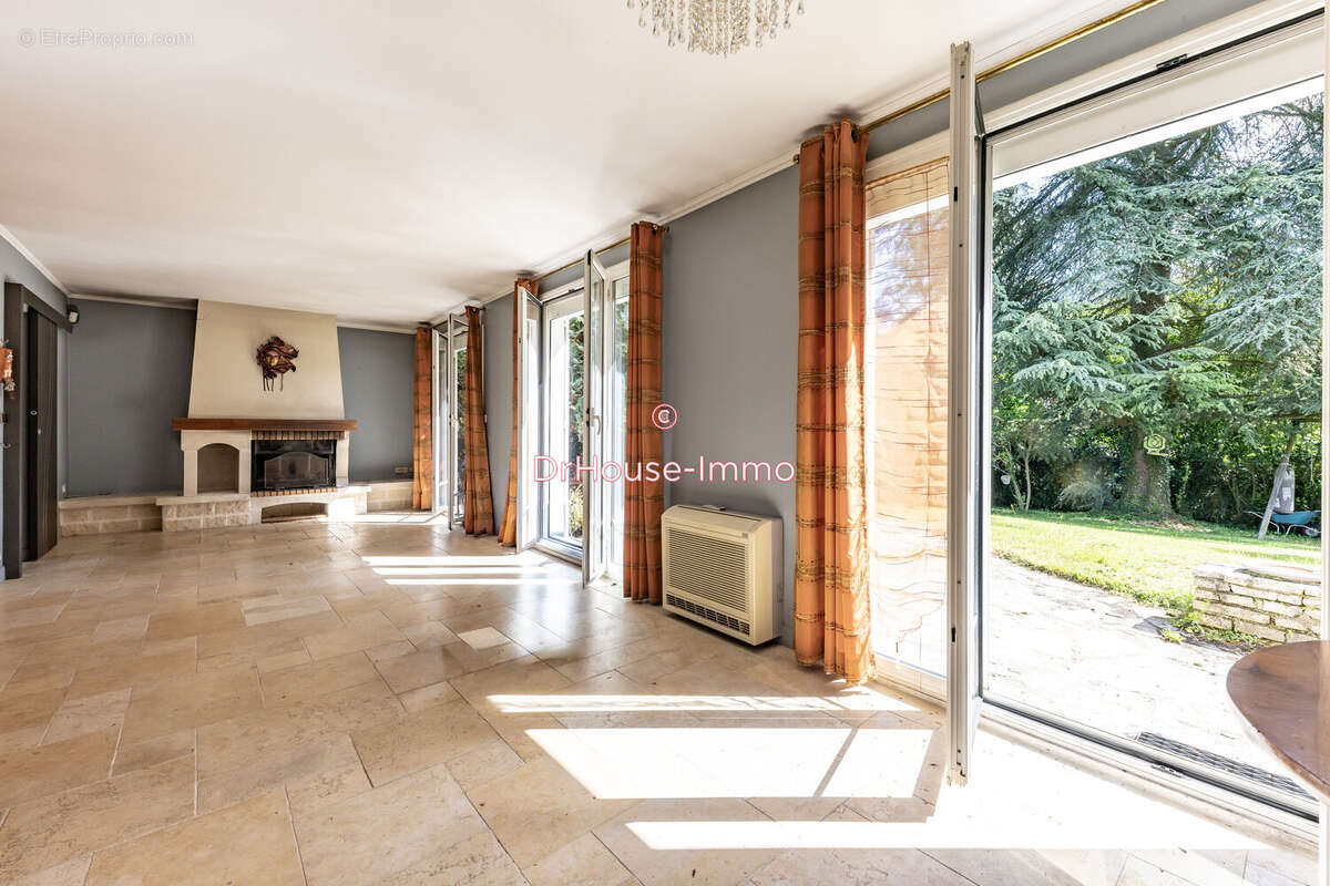 Maison 176 m² à Plaisir  - photo 18