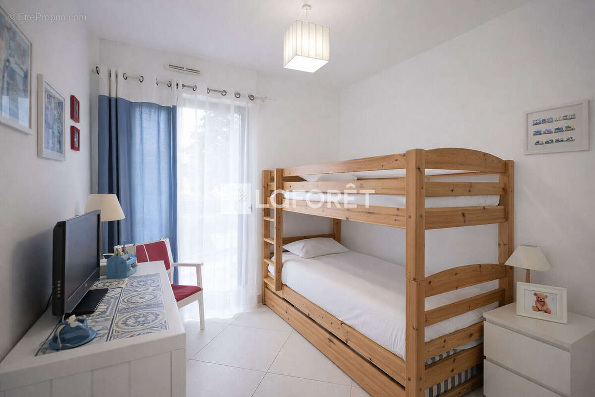 Appartement à VALBONNE