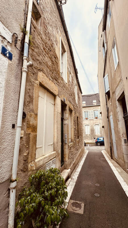 Appartement à AVALLON