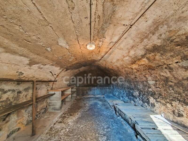 Maison à SAINT-BERAIN-SUR-DHEUNE