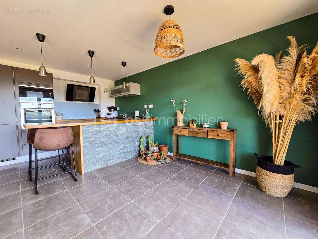 Appartement à SAINT-MARTIN-D'URIAGE