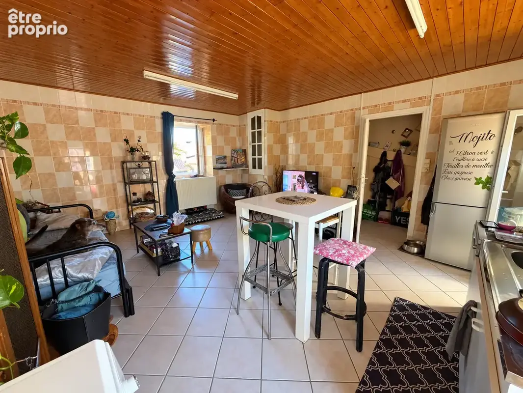 Maison de bourg avec garage - photo 3