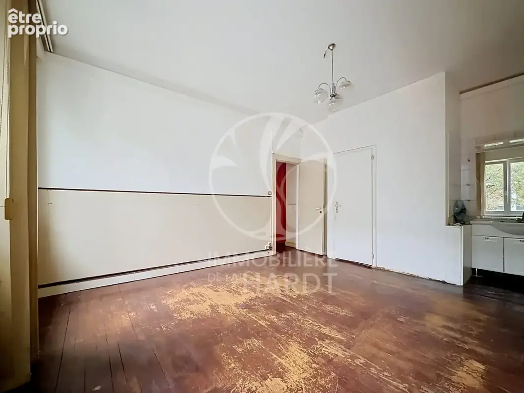 Appartement 5 pièces 95 m² à vendre à Mulhouse (68100) - photo 1