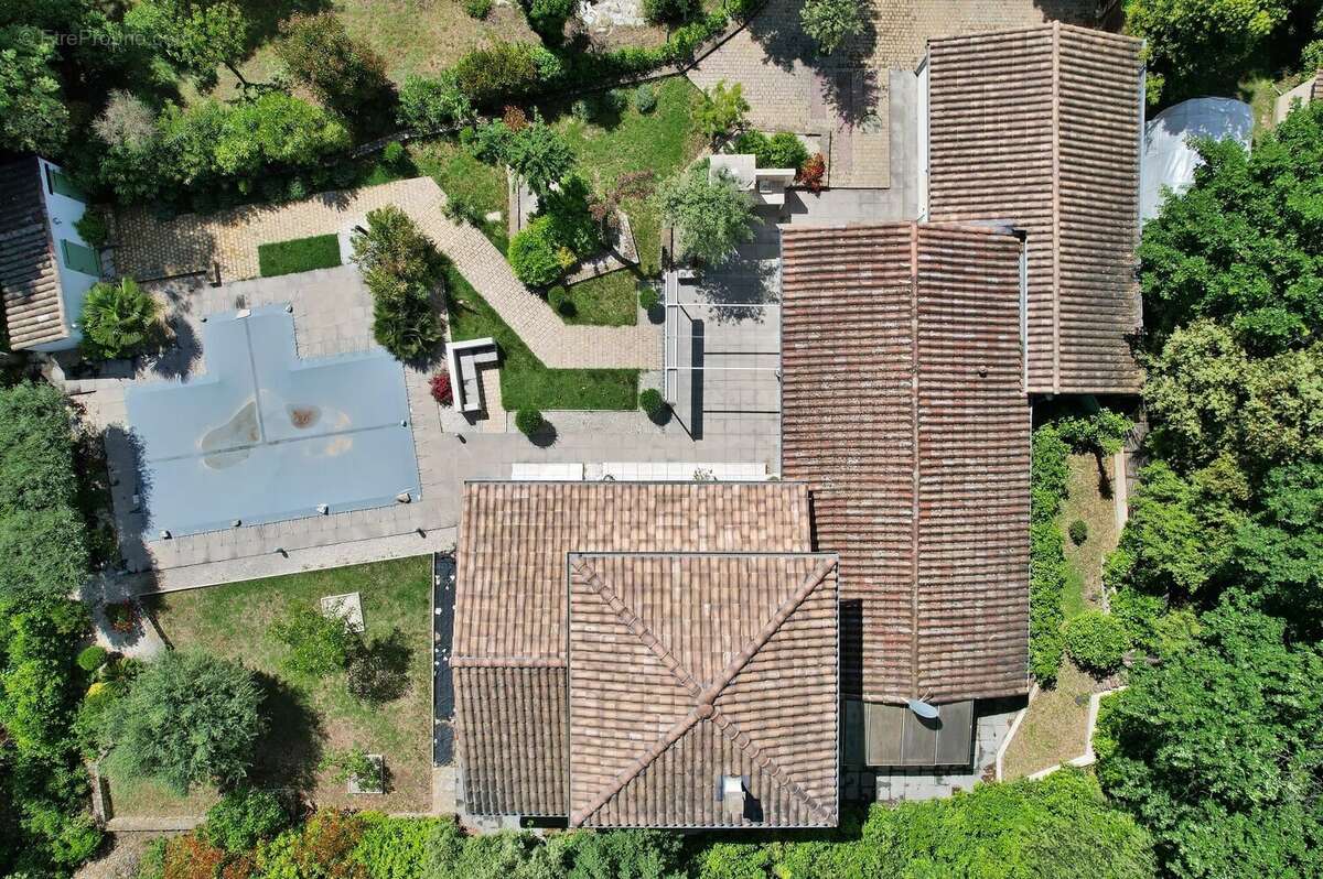 Maison à UZES