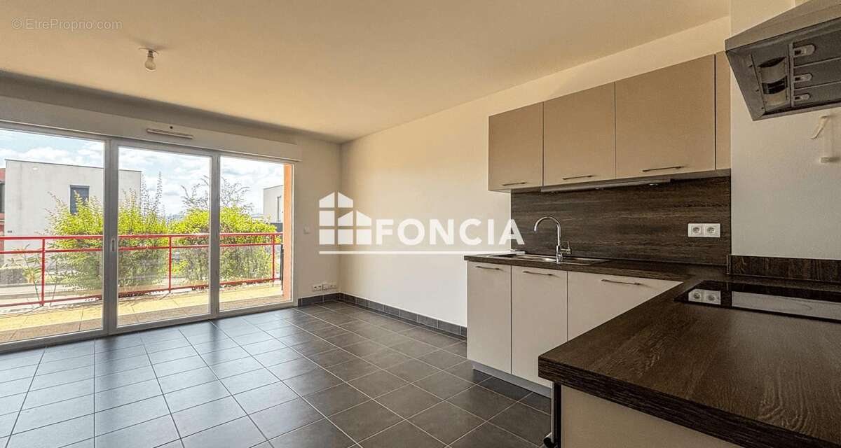 Appartement T4 libre - photo 4