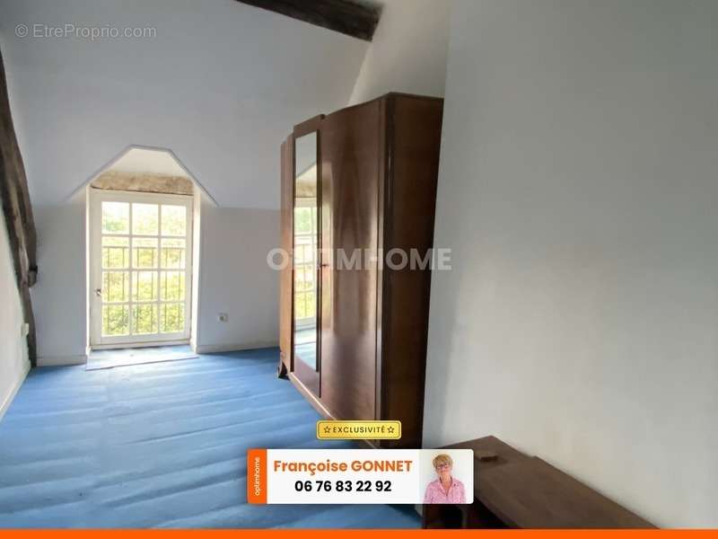 Maison à BRUERE-ALLICHAMPS