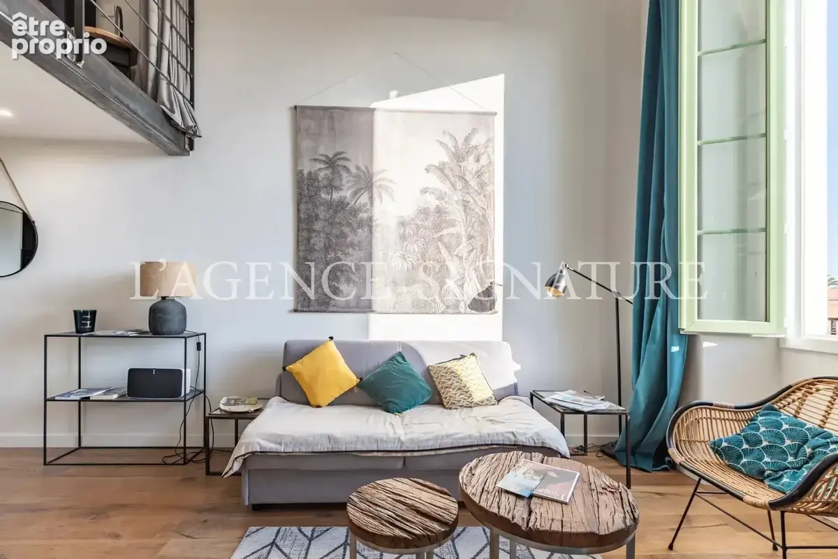 Nice Vieux-Nice "Paul" 2P 50m2 Duplex - Coup de Coeur - Vue Cours Saleya - photo 2