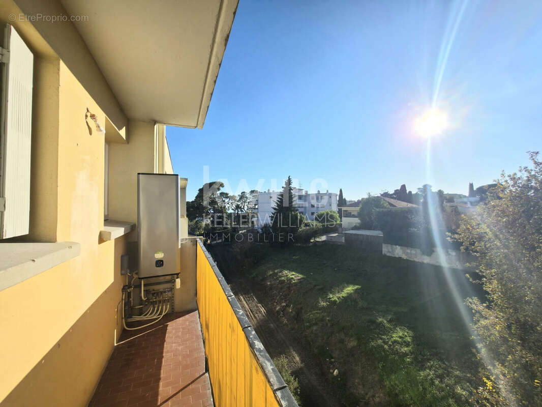 Appartement à LE CANNET