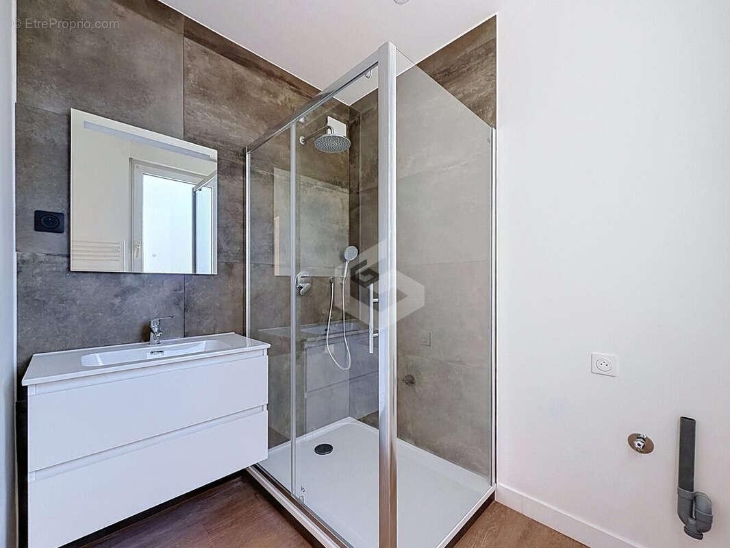 Appartement 45 m² à Reims  - photo 5