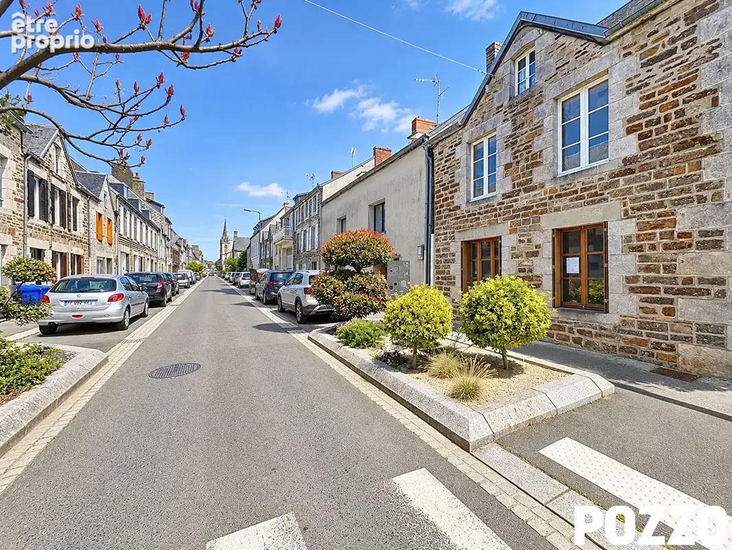 Maison à BREHAL