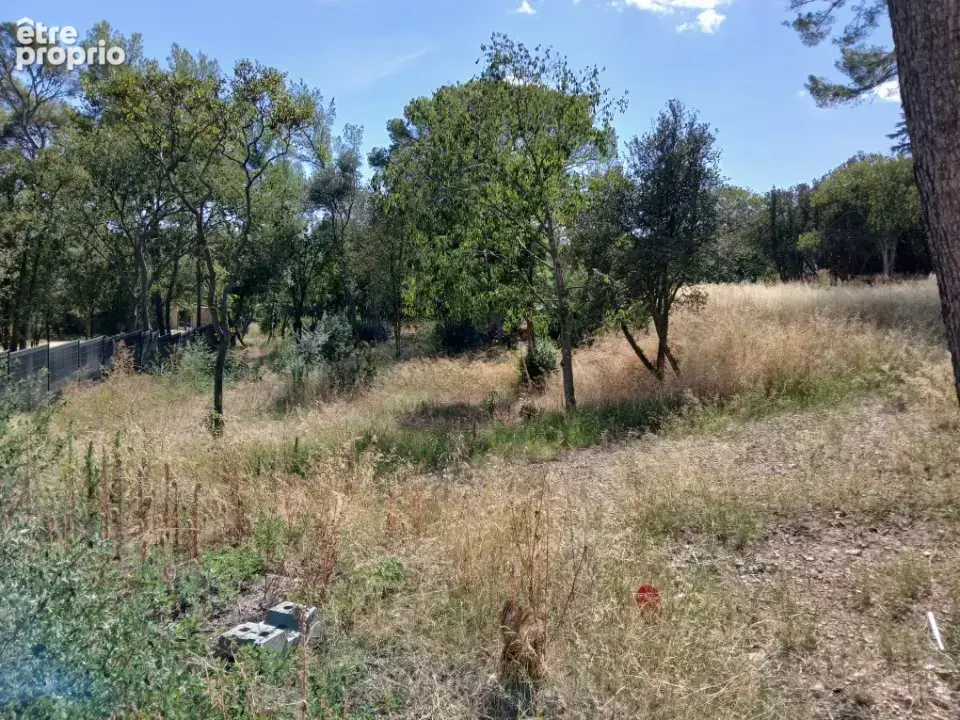 Photo Terrain à Cournonsec au prix de 259 000€