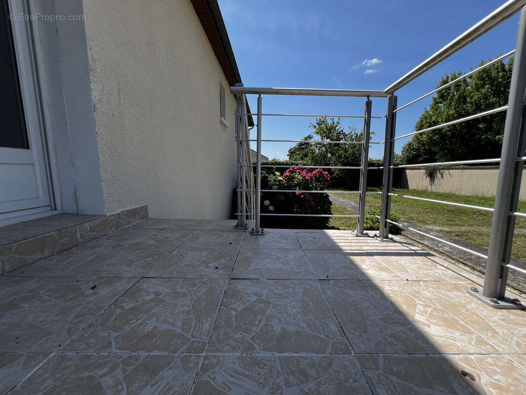 Maison à CHATELLERAULT