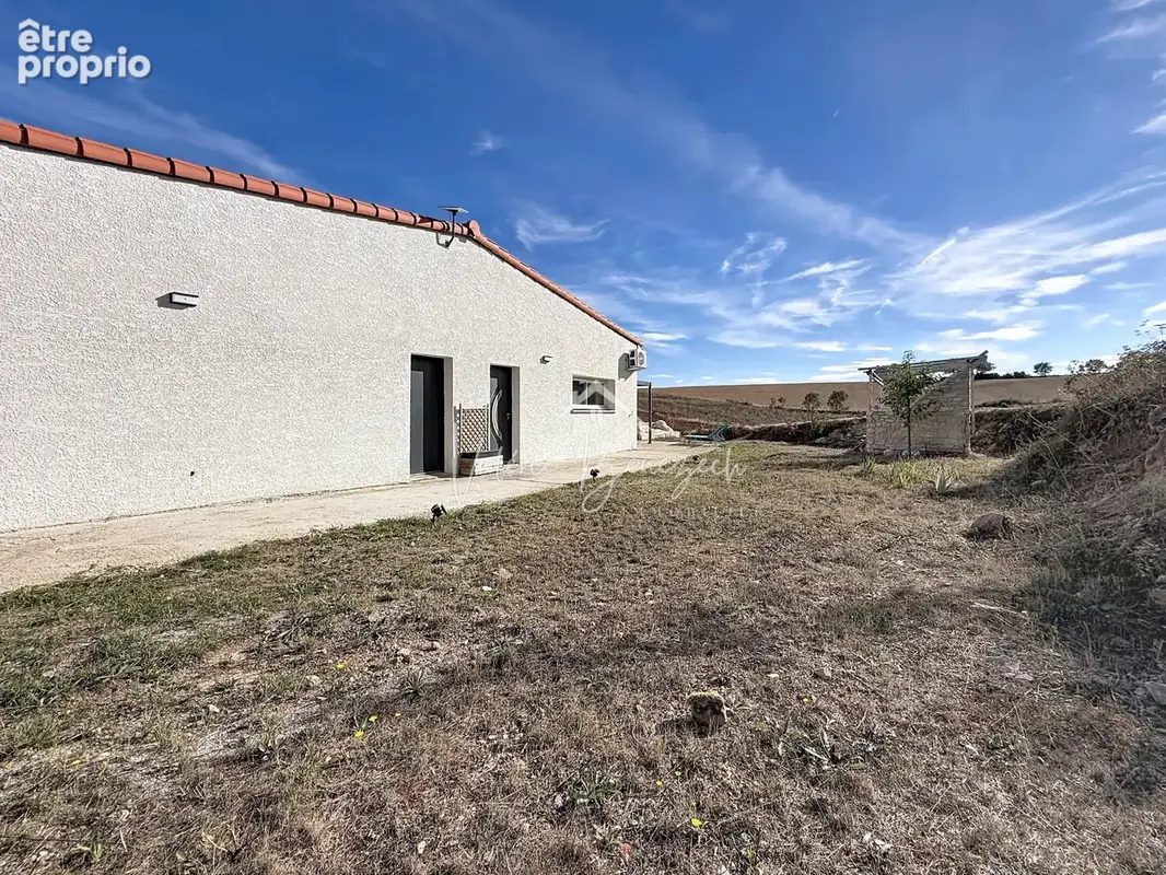 Villa avec piscine et grand entrepôt   À 15 minutes St-Affrique - photo 23