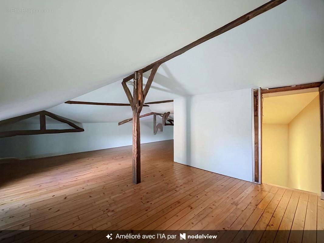 SALIES-DU-SALAT – Maison de Ville à fort potentiel - photo 10
