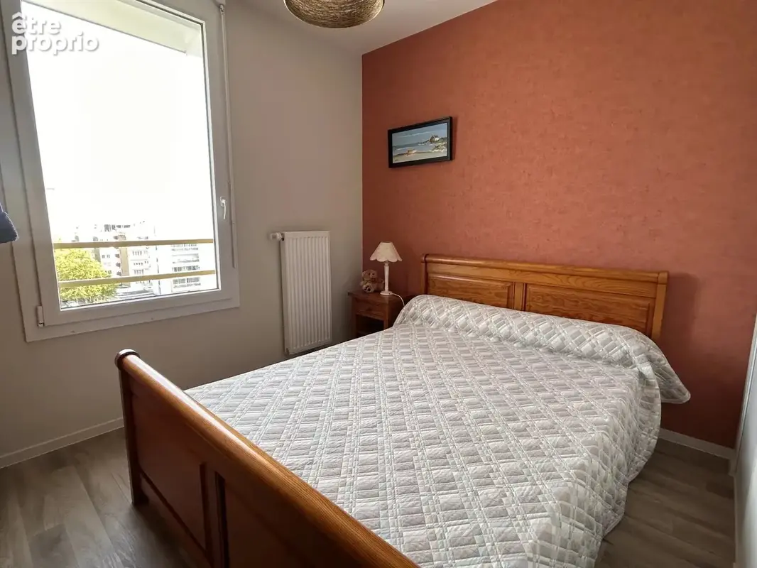 Appartement t3 -  ascenseur - terrasse - parking - photo 9