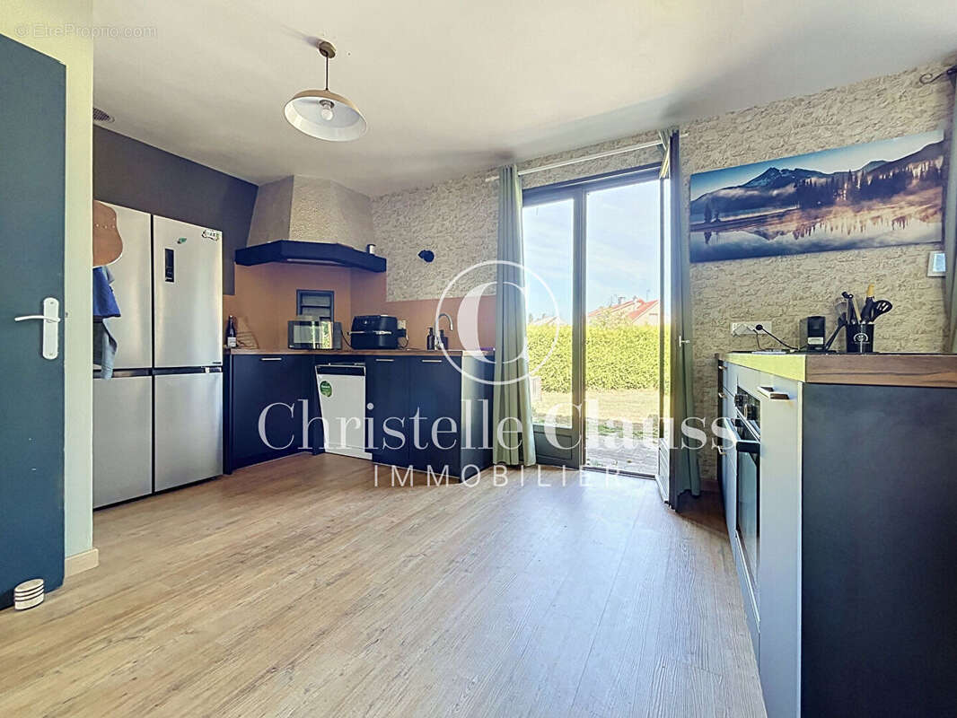 Maison Foussemagne - 6 pièces - 165m² - photo 4