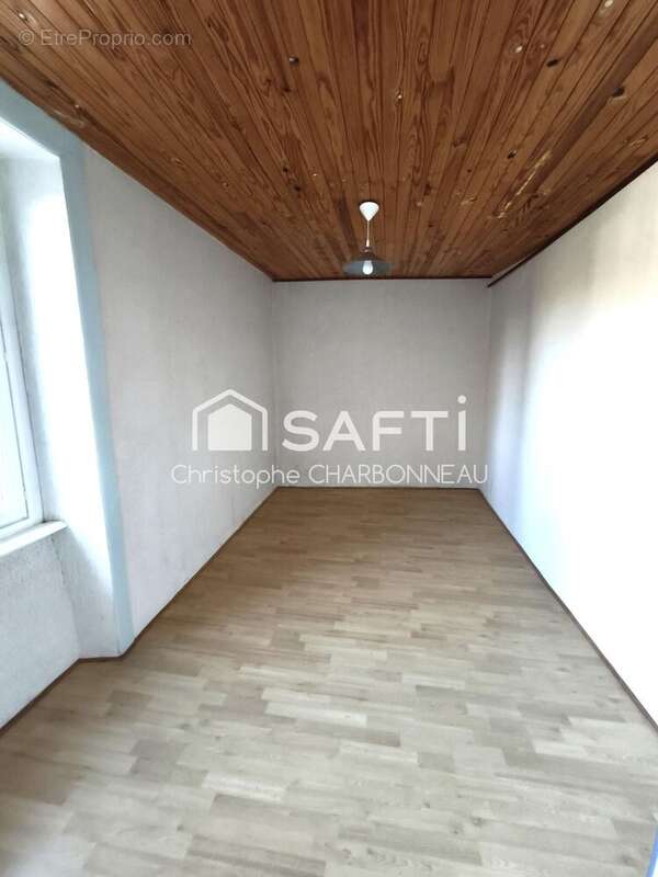 Photo 6 - Maison à LA BOUSSAC