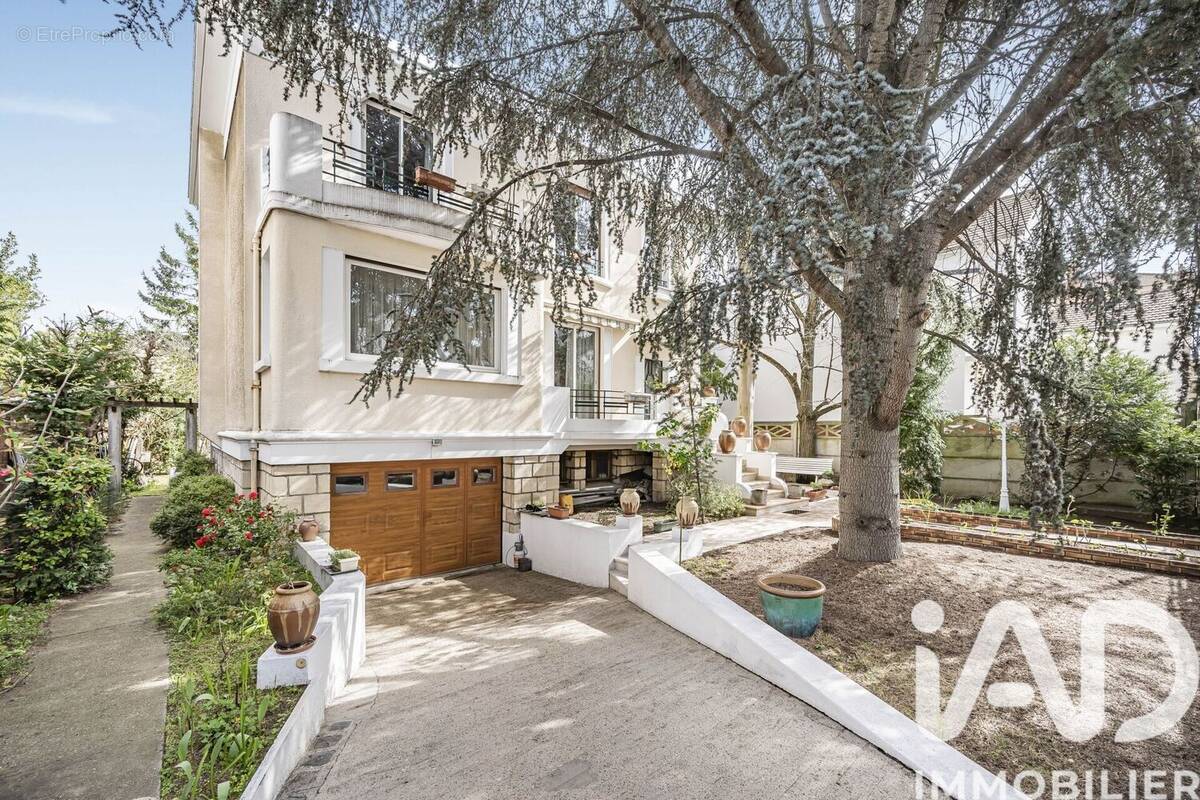 Photo 1 - Maison à COLOMBES