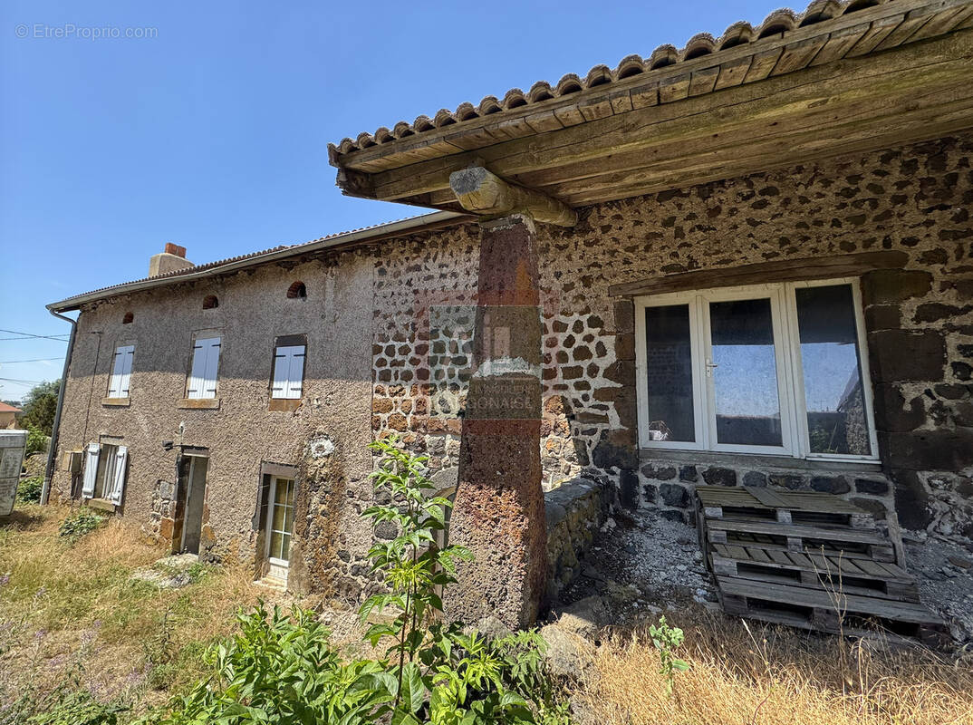 Maison à LE BOUCHET-SAINT-NICOLAS