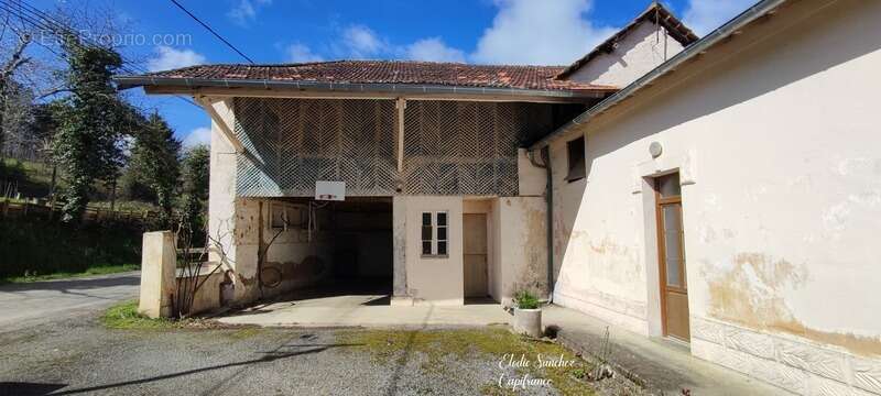 Maison à RABASTENS-DE-BIGORRE