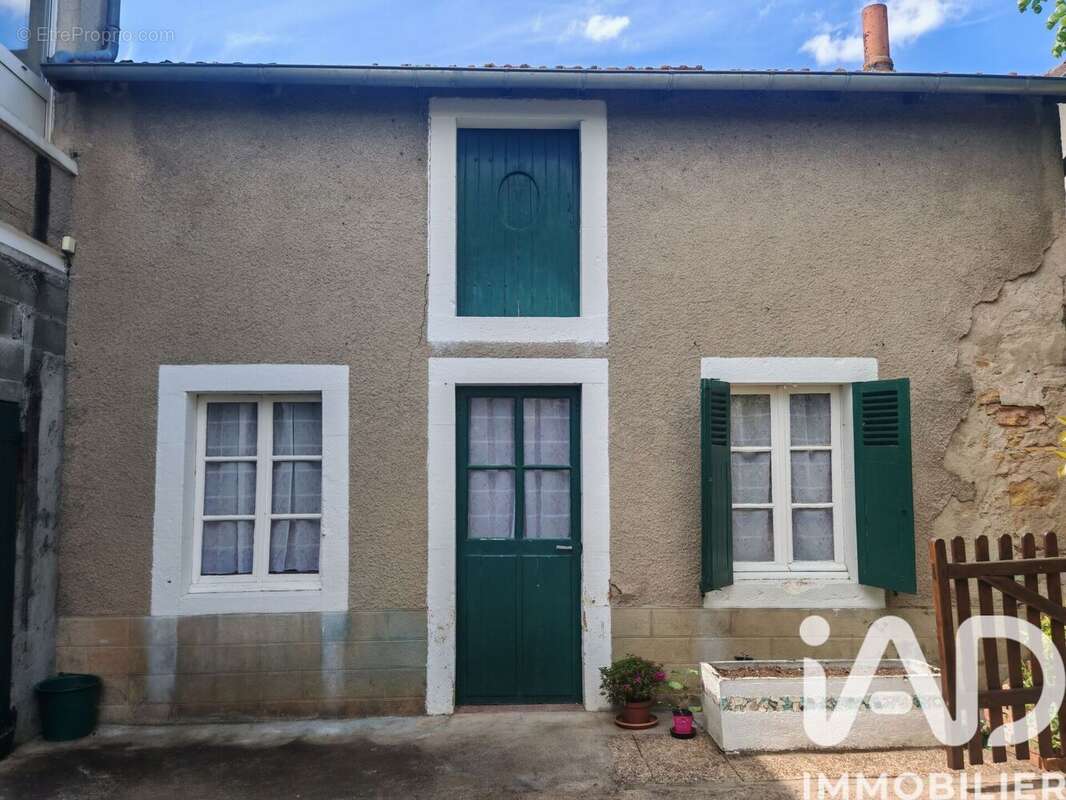 Photo 2 - Maison à CHATEAUMEILLANT