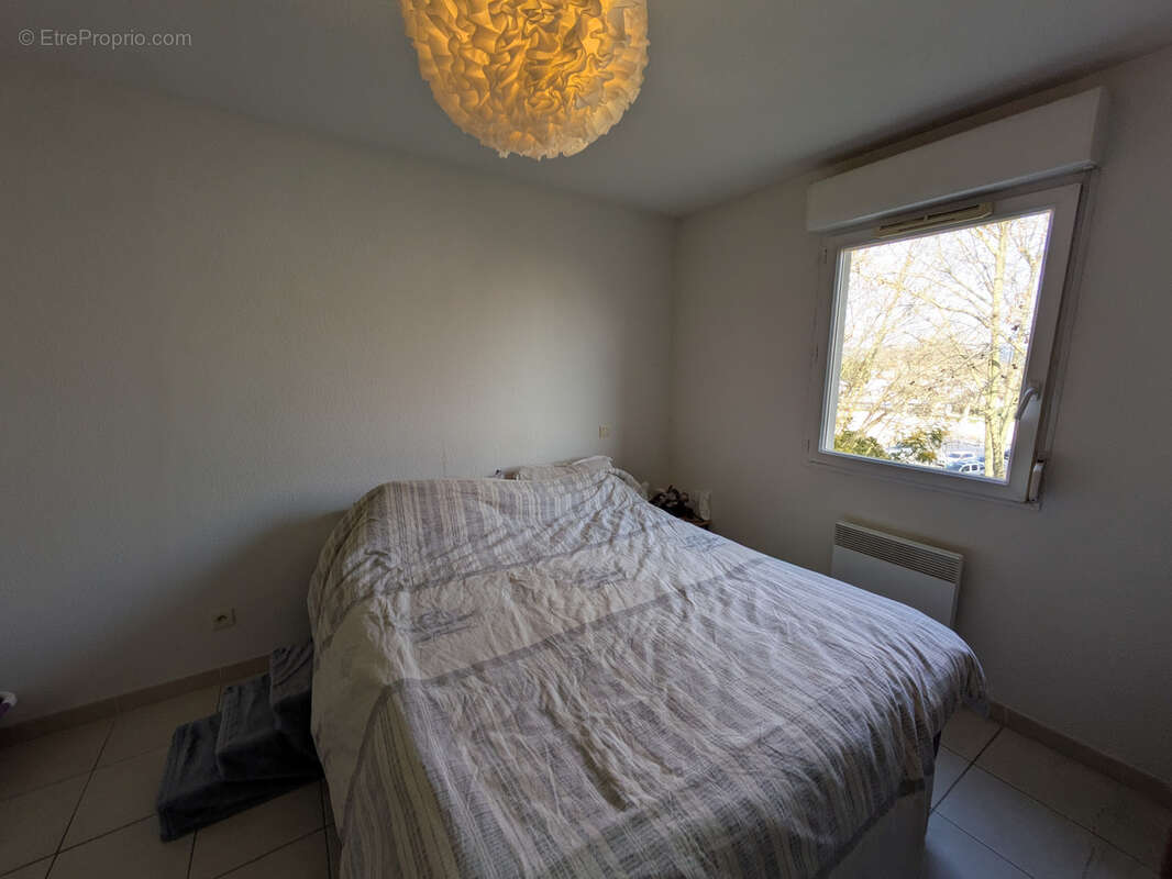 Appartement à BAGNOLS-SUR-CEZE