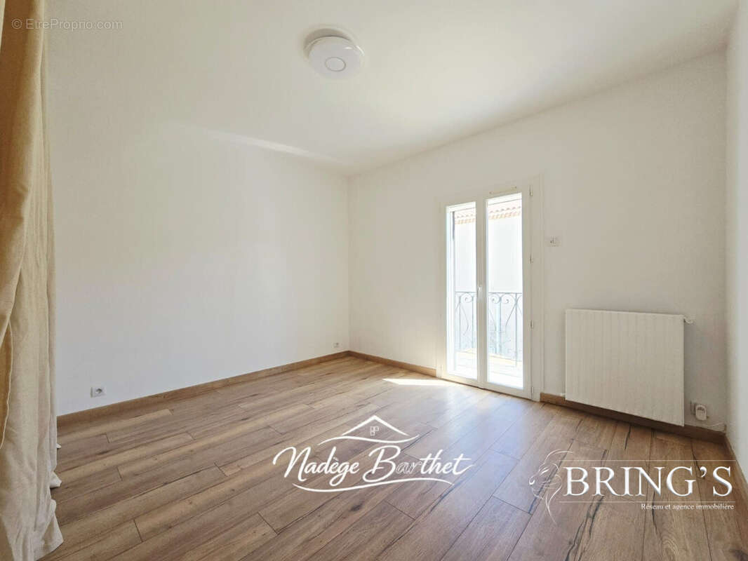 Maison avec dépendance - Chambre 3 - Maison à ROUGIERS