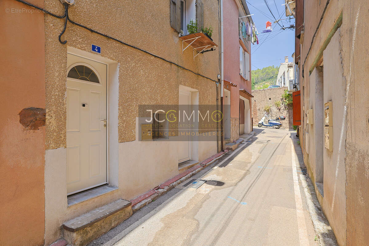 Maison de village T4 de 117m2 hab / AUCUNS TRAVAUX - photo 15