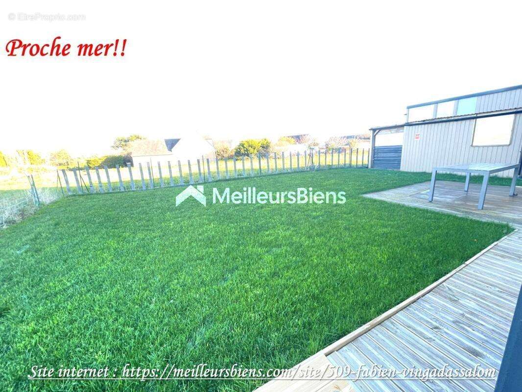 Maison à PLOUGRESCANT