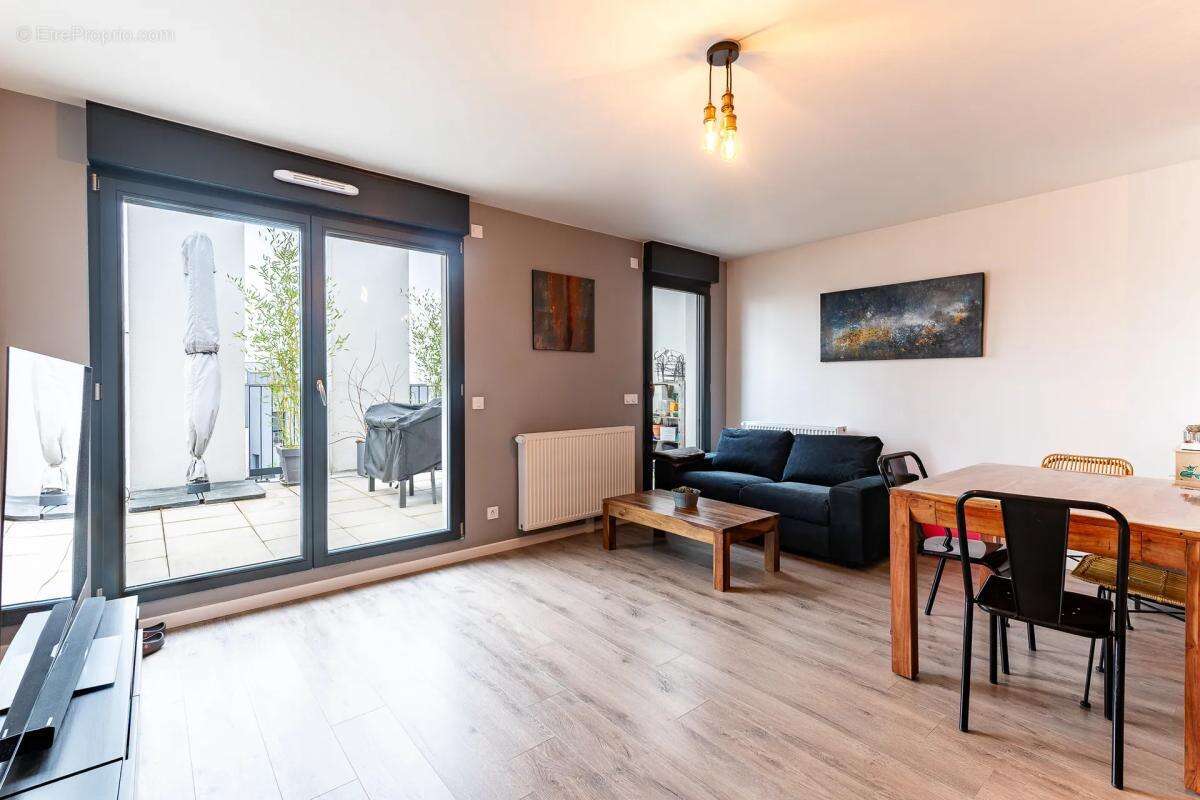 Appartement à BONDY