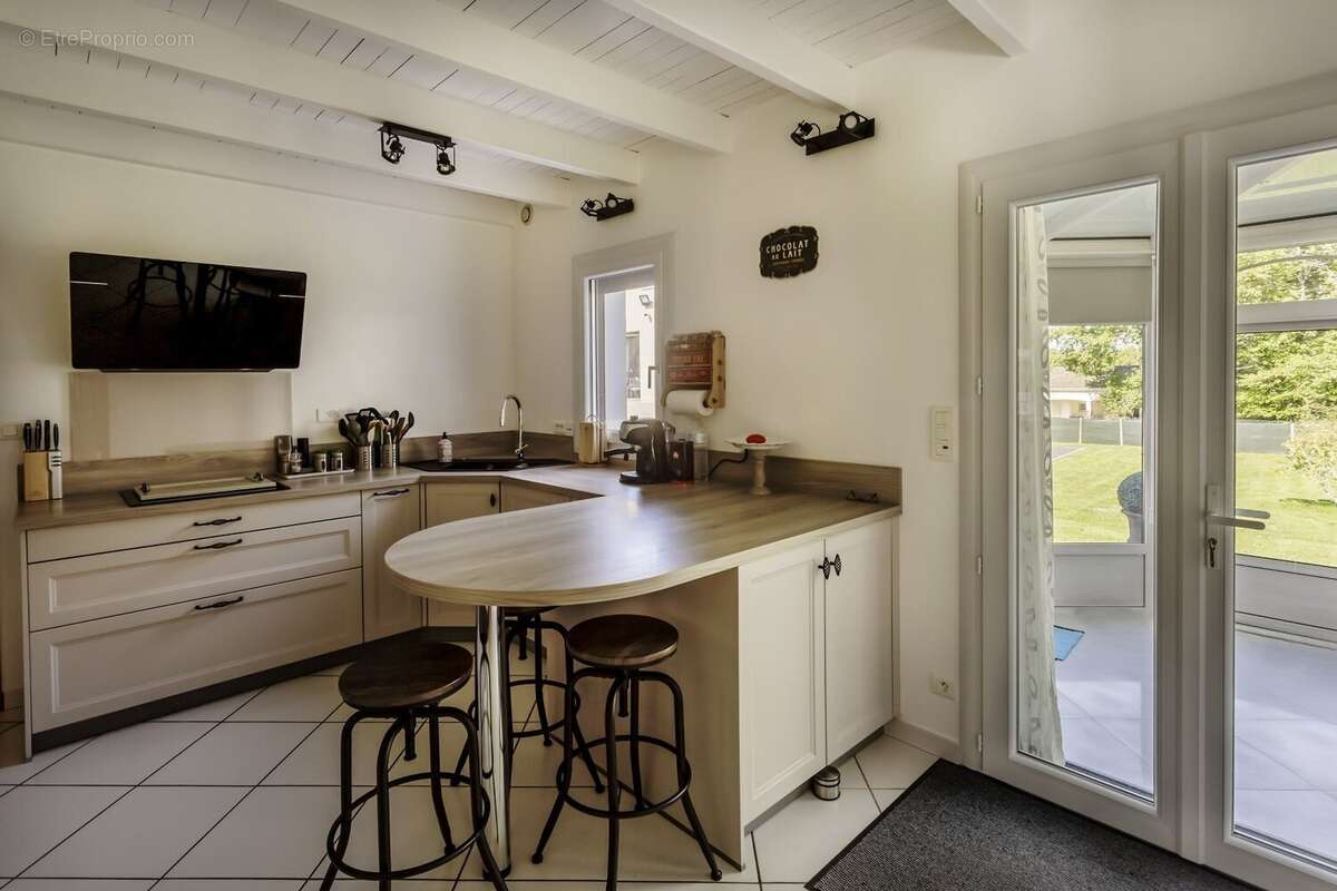 Maison à MOUTHIERS-SUR-BOEME