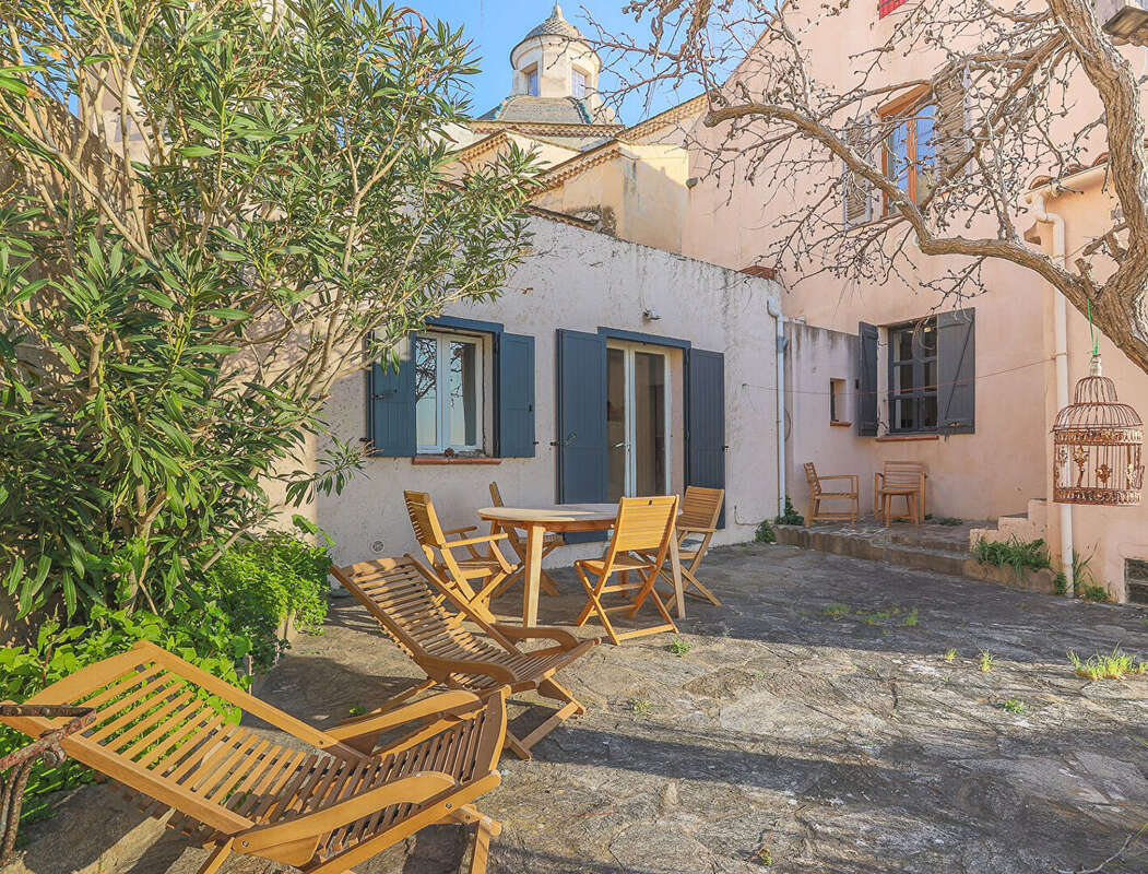 Appartement à CALVI