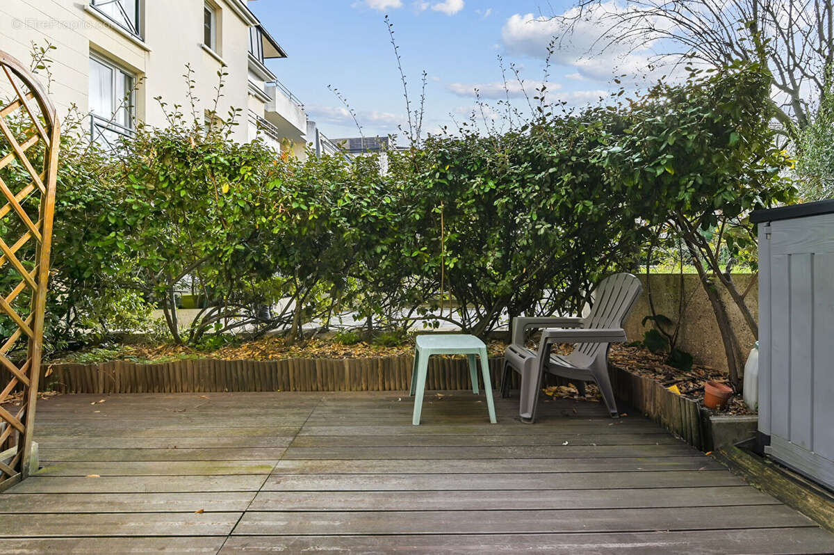 Appartement à NANTERRE